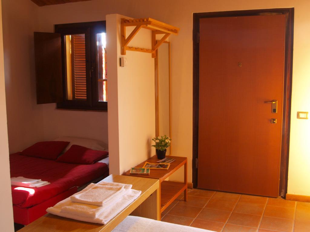 Agriturismo Becerca Vegan Serra San Quirico Екстериор снимка